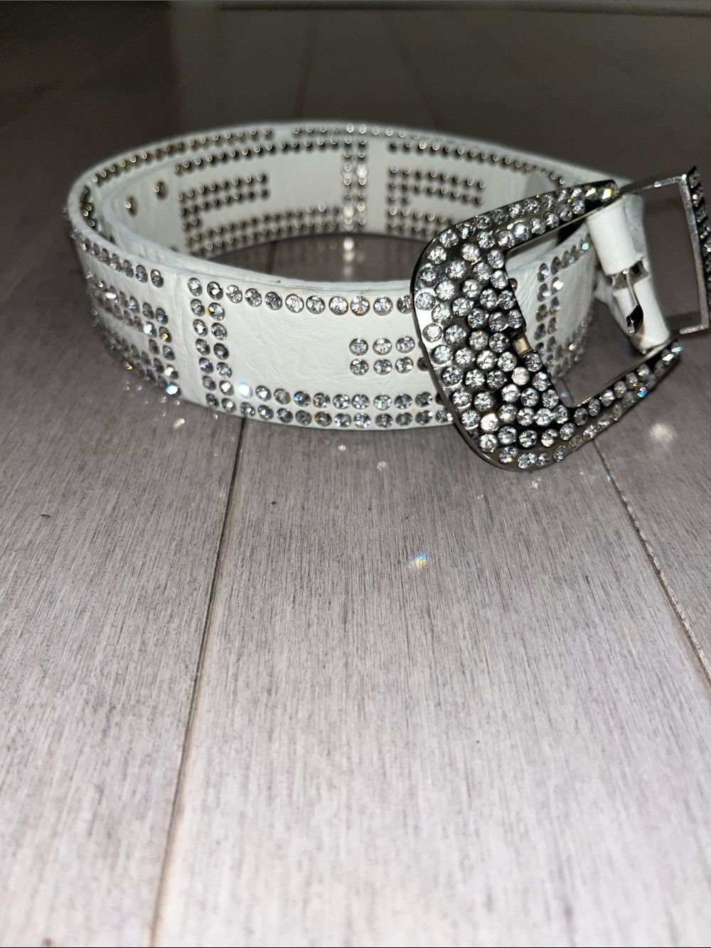 White Crystal-Embellished Women’s Belt